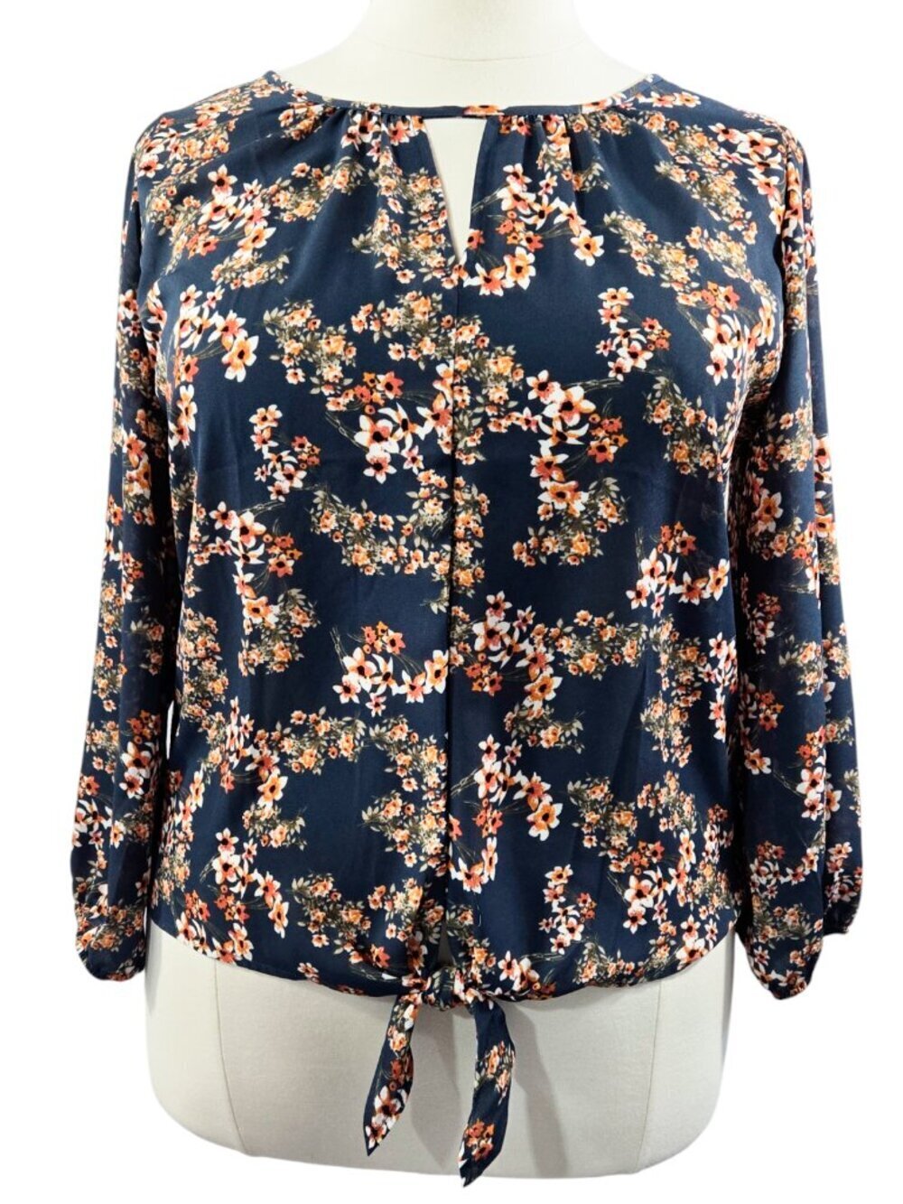 Beacon NWT Casiya Dark Blue Floral Tie Front Popover Blouse Romantic Stitch Fix